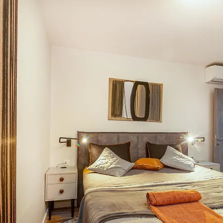 Chicolata Luxury * Split