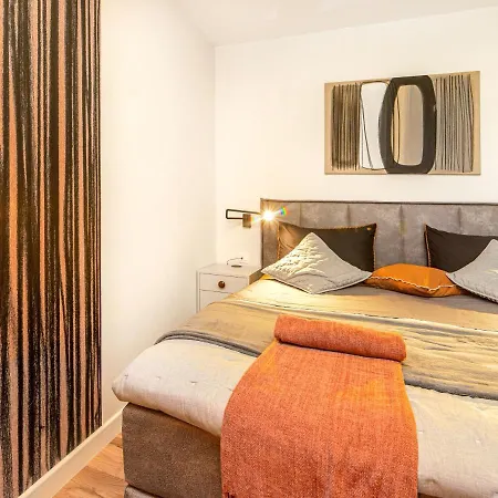Chicolata Luxury Split