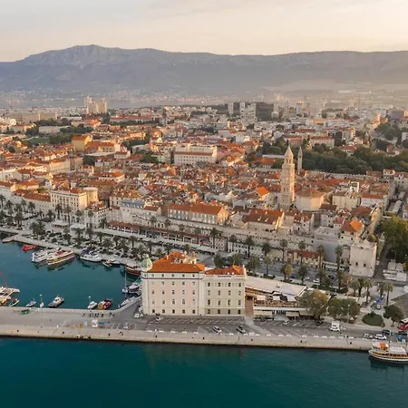 Chicolata Luxury Lejlighed Split